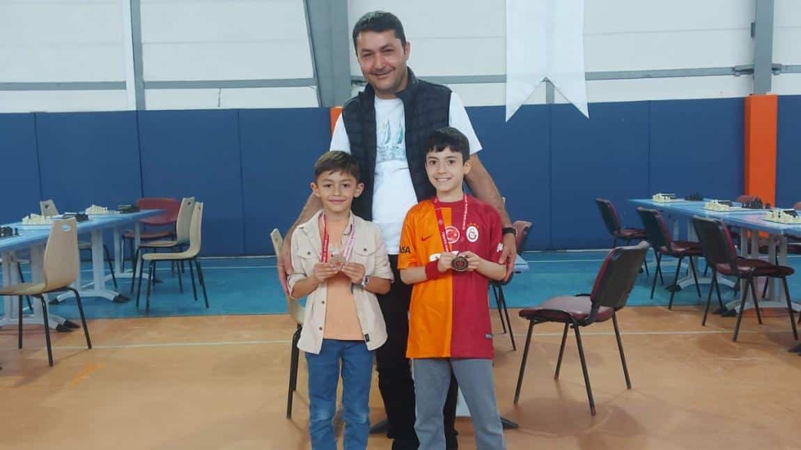 Öğrencilerimizden Satranç Turnuvası Başarıları
